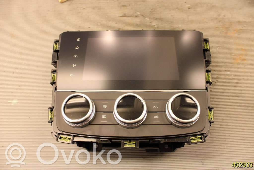 Renault Kadjar Radio/CD/DVD/GPS head unit 