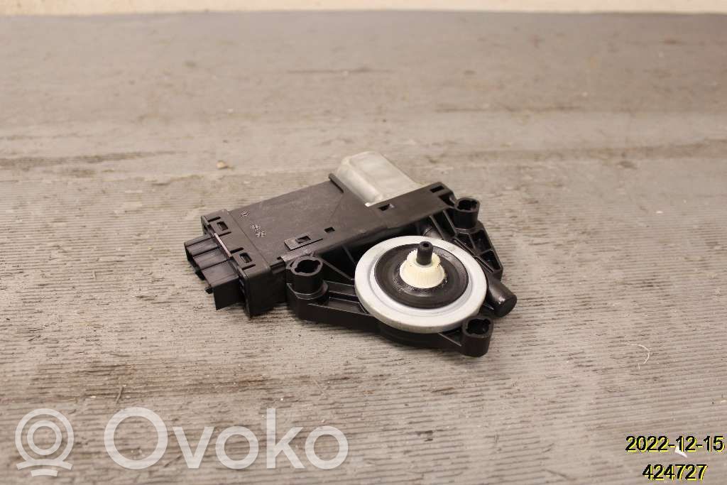 Volvo XC90 Silniczek podnoszenia szyby drzwi tylnych 