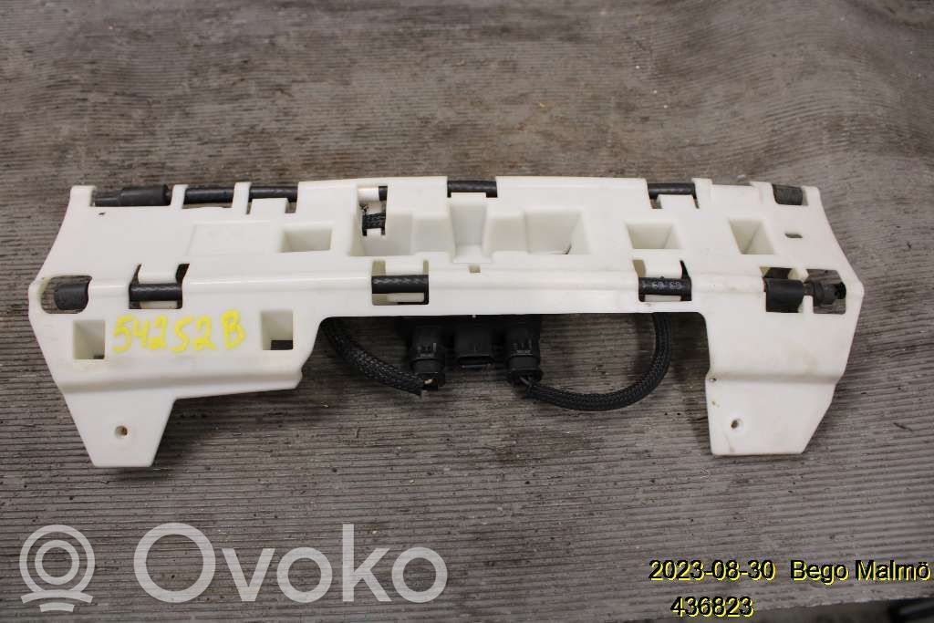 Volvo S90, V90 Tailgate/trunk strut/damper 