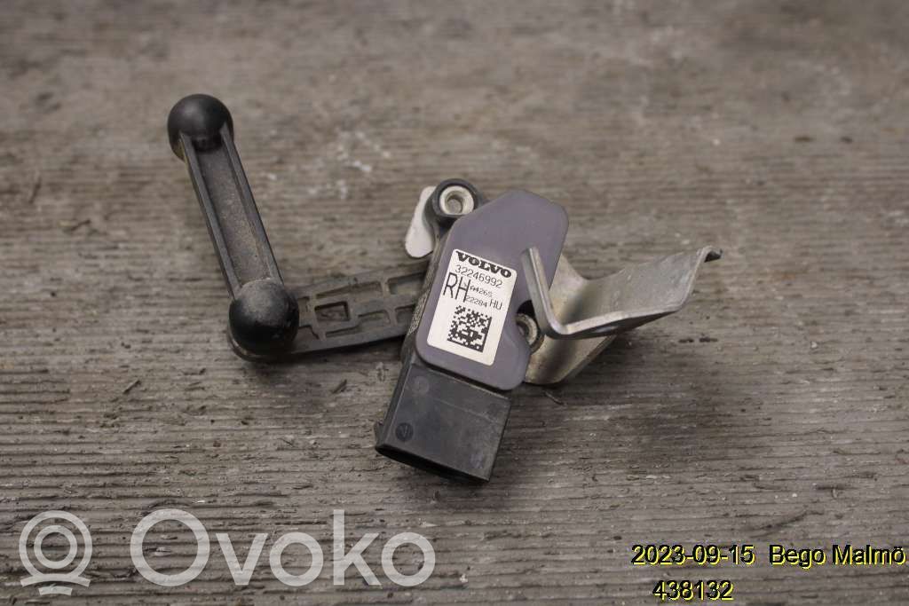 Volvo V60 Headlight/headlamp level sensor 
