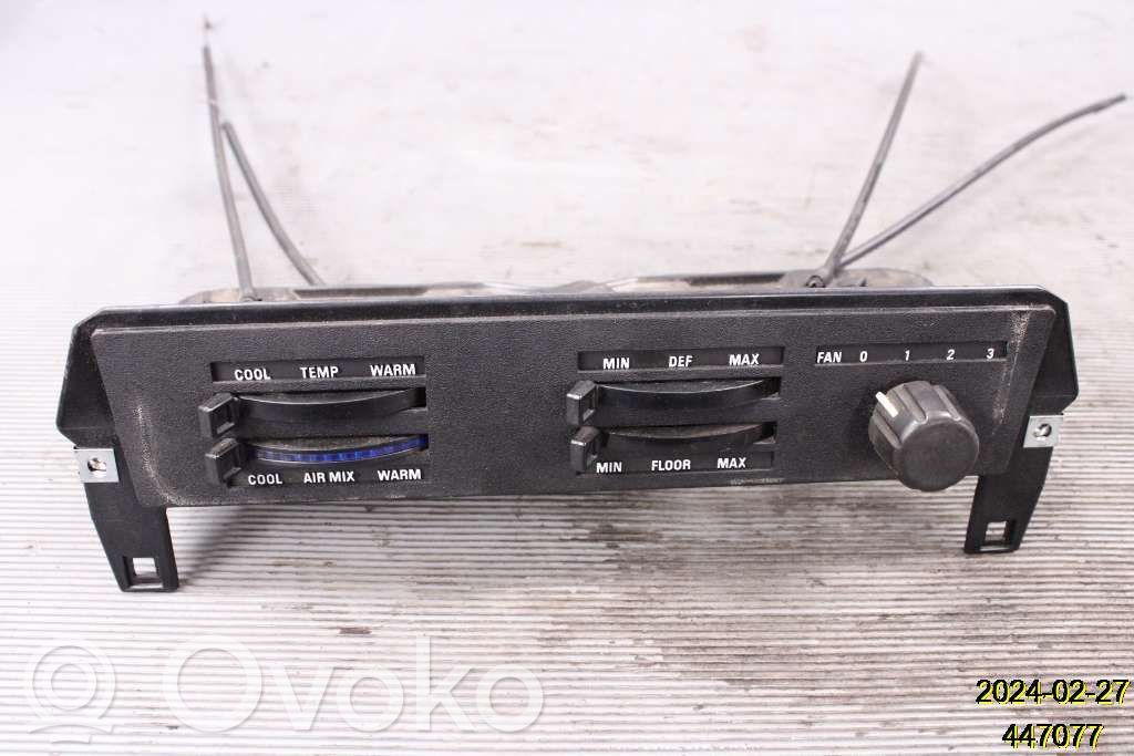 Volvo 240 Climate control unit 