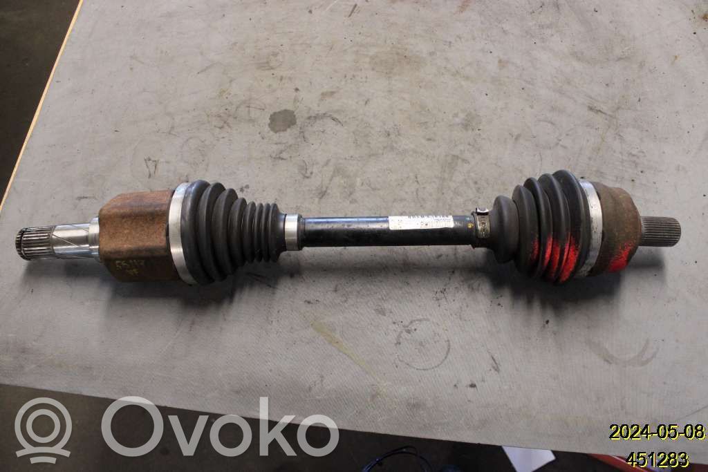 Volvo V40 Priekinis pusašis 