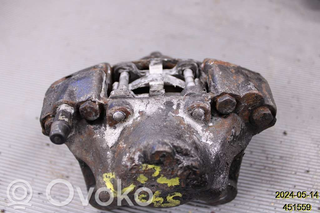 Volvo 940 Etrier frână spate 