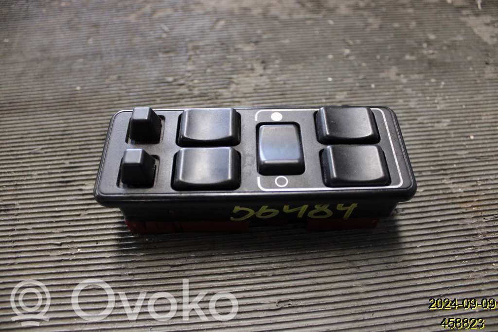 Electric window control switch   9148399