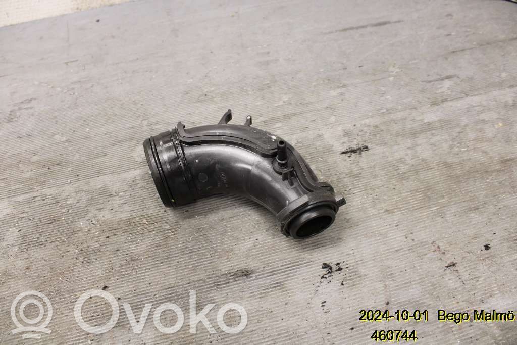 Volvo XC40 Wąż / Rura intercoolera 