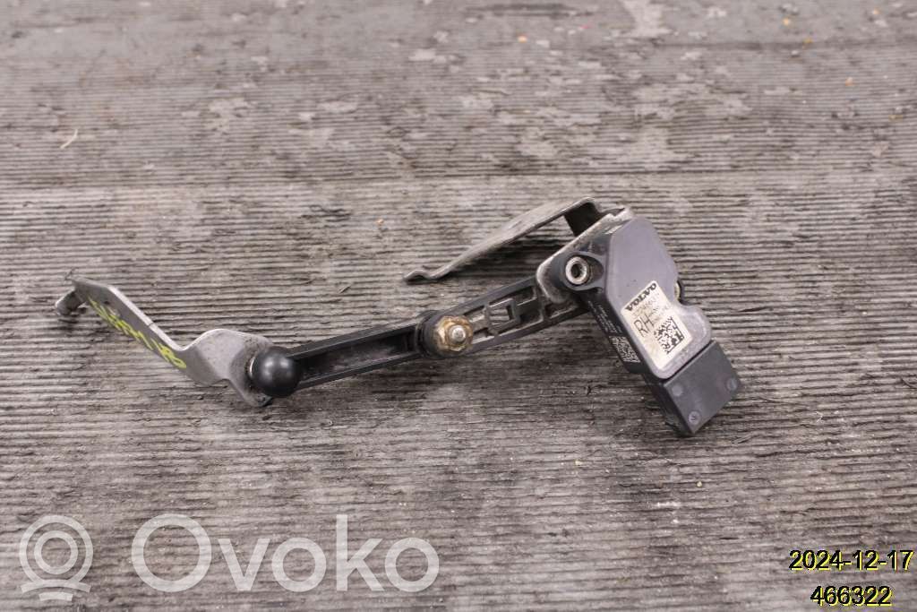 Headlight/headlamp level sensor   32381793,32246631