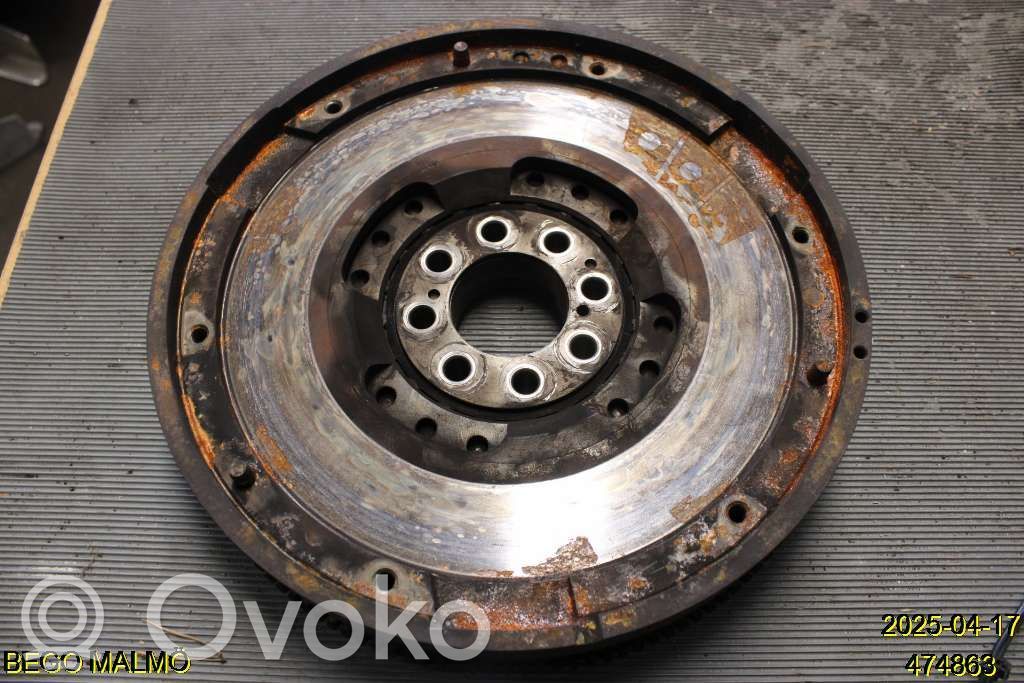 Volvo 940 Vauhtipyörä 