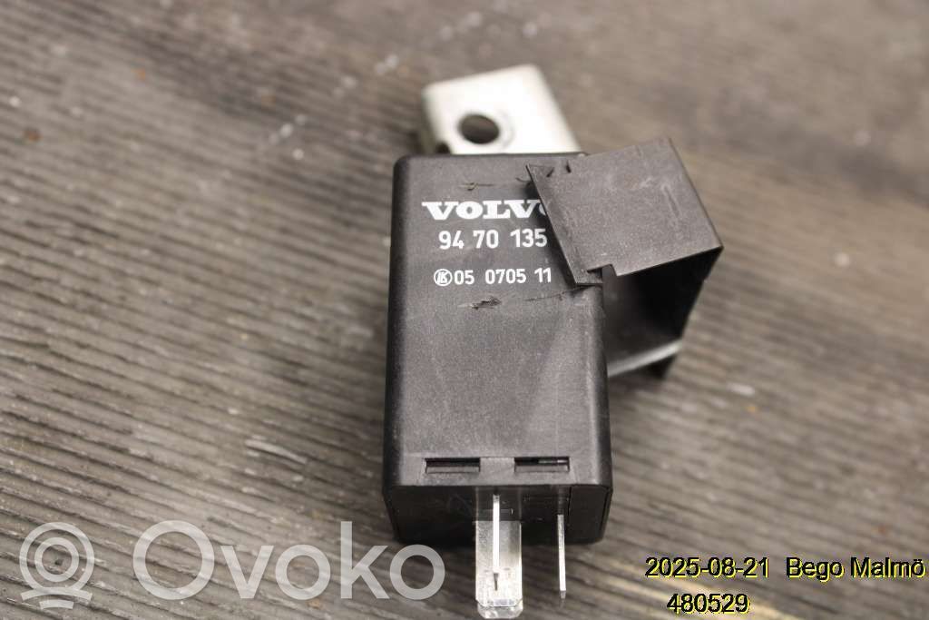 Volvo 940 Sähkökäyttöisen ikkunan rele 