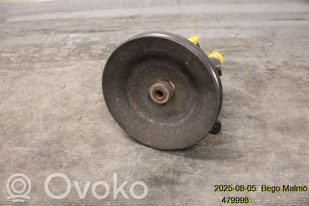 Volvo 940 Ohjaustehostimen pumppu 