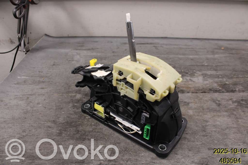 Volvo V60 Gear shift cable linkage 