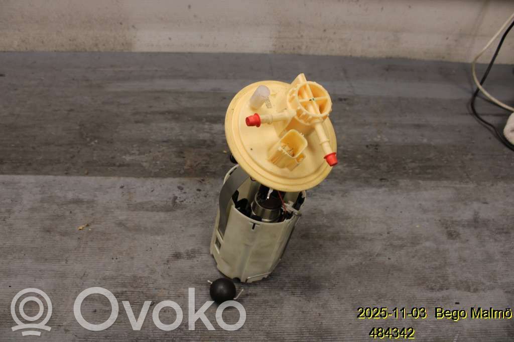 Volvo V70 Fuel level sensor 