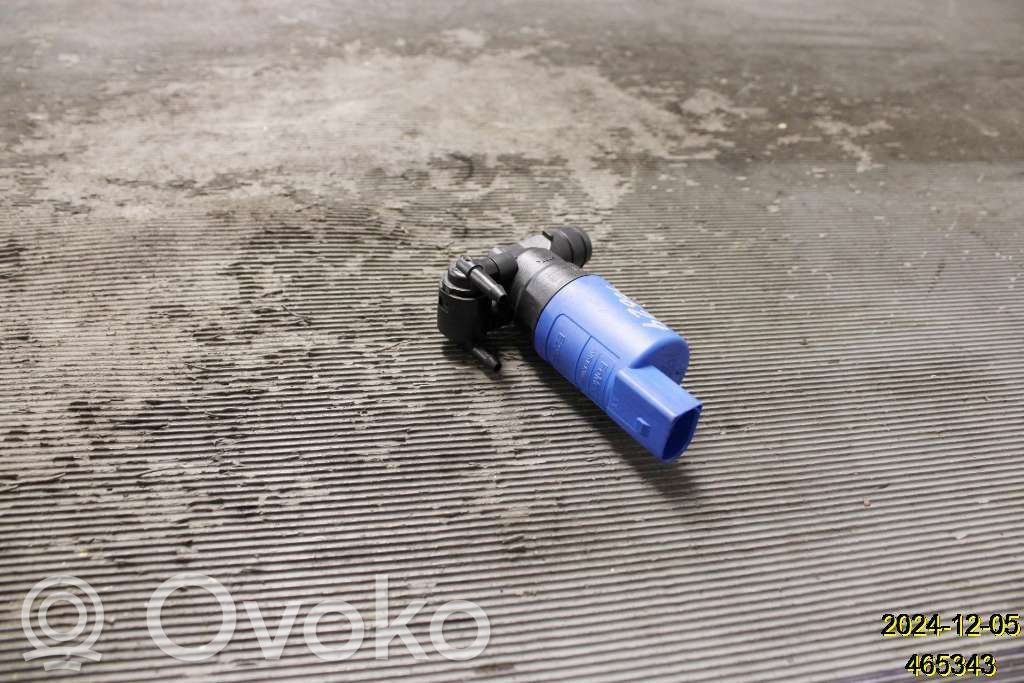 Windscreen/windshield washer pump   31349264