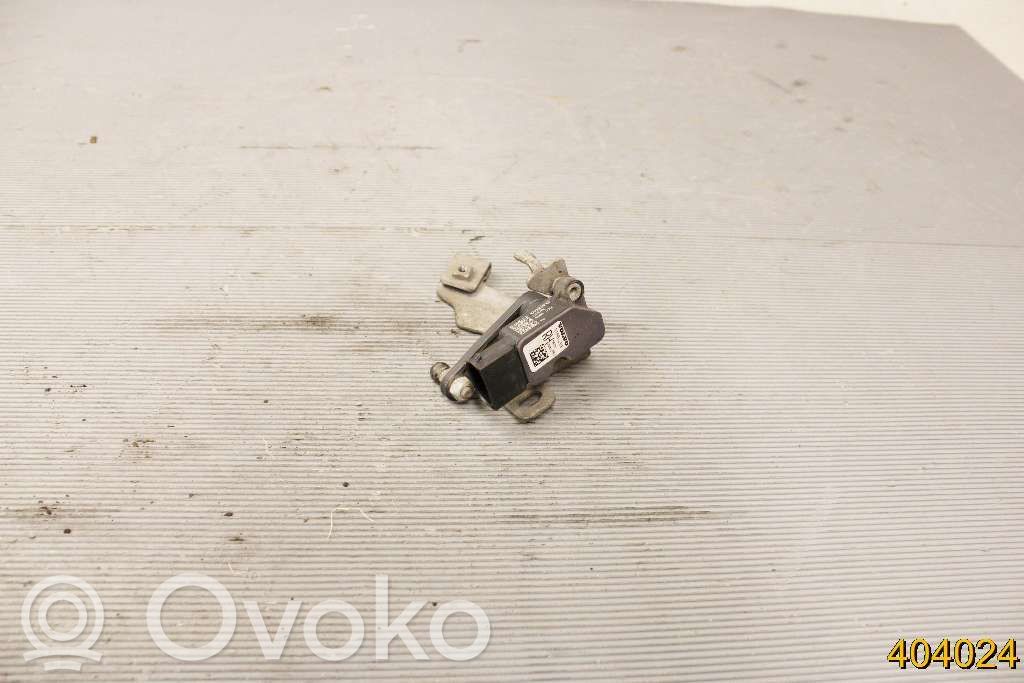Volvo S90, V90 Headlight/headlamp level sensor 