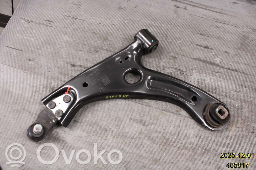 Volvo XC40 Dakša 