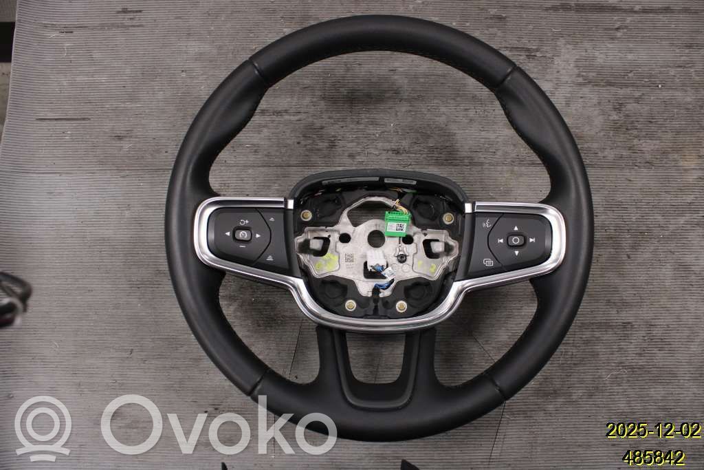 Volvo XC40 Ohjauspyörä 