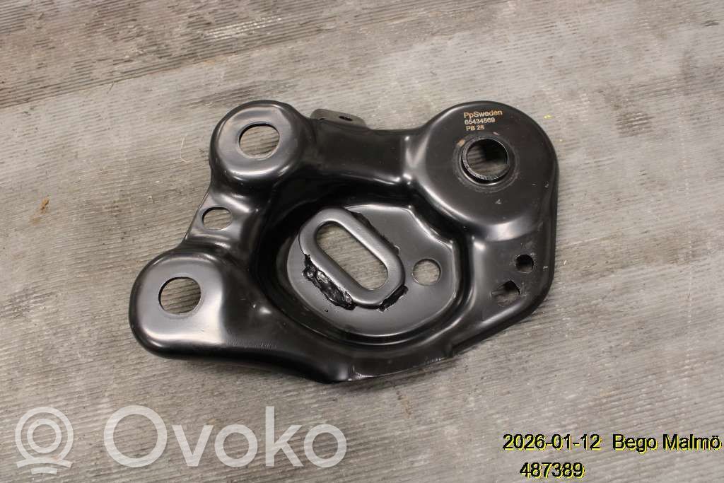 Volvo V70 Cits aizmugures šasijas elements 