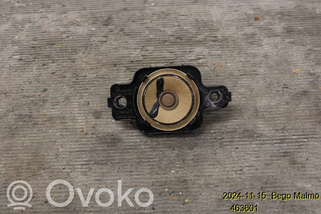 Volvo S90, V90 Altavoz de la puerta delantera 