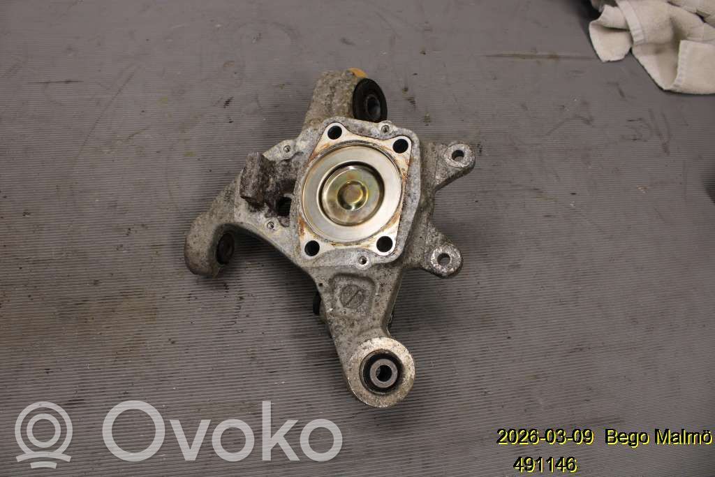 Volvo S60 Cubo de rueda delantera 