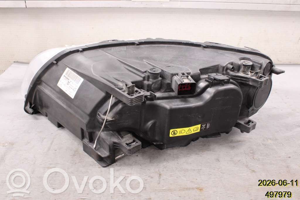 Volvo V70 Phare frontale 