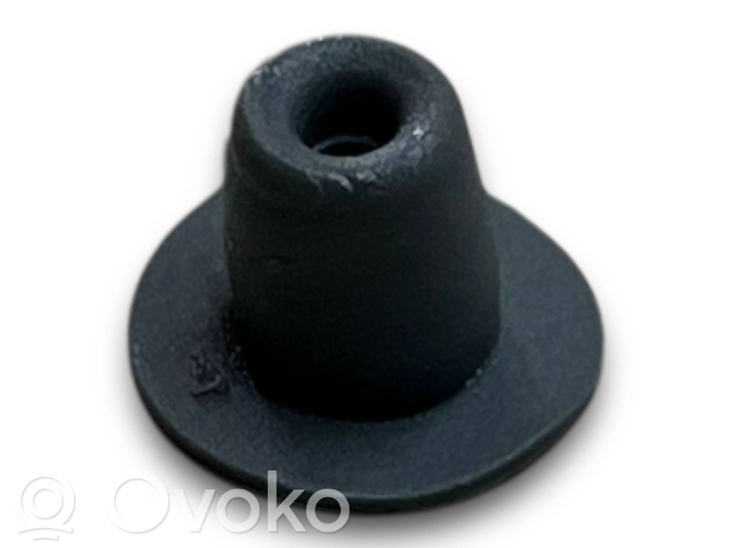 Opel Corsa C Clemă conector țeavă eșapament 