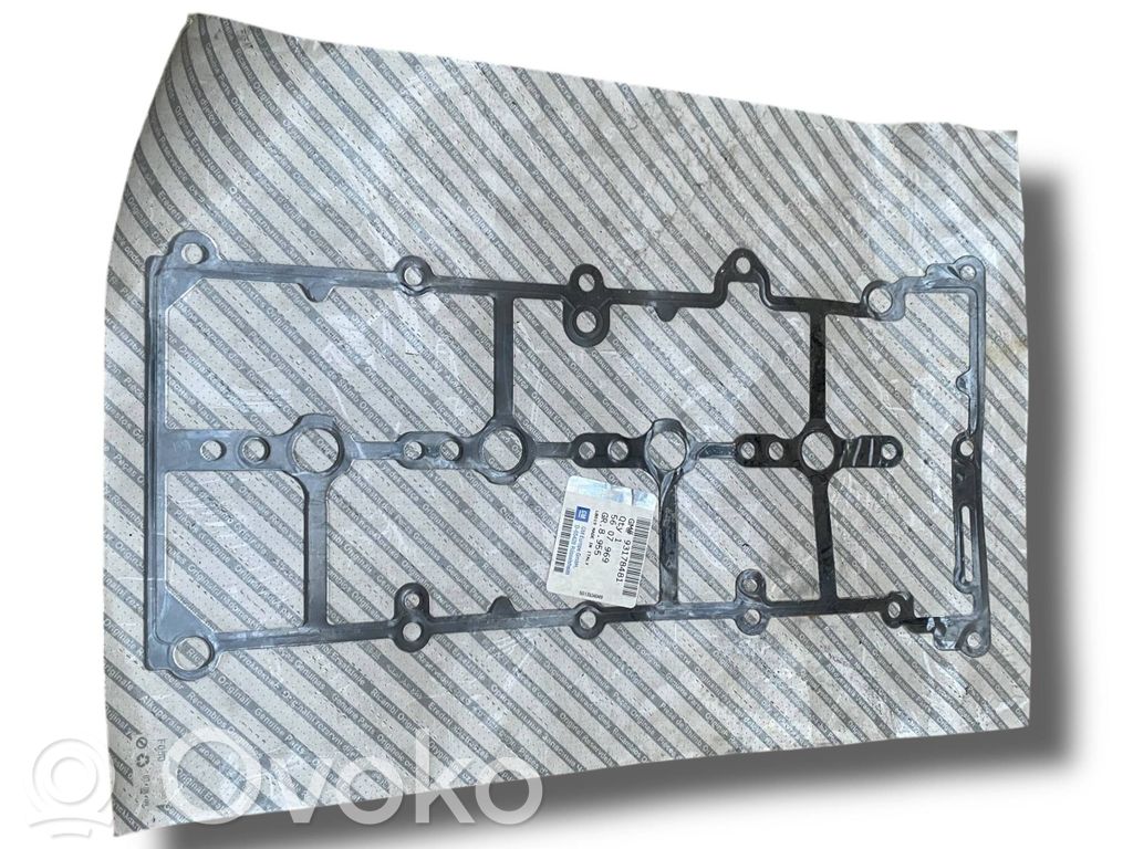 Fiat Stilo Priekinė sandarinimo guma ant kėbulo 
