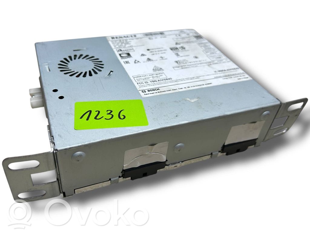Renault Clio V Radio/CD/DVD/GPS head unit 