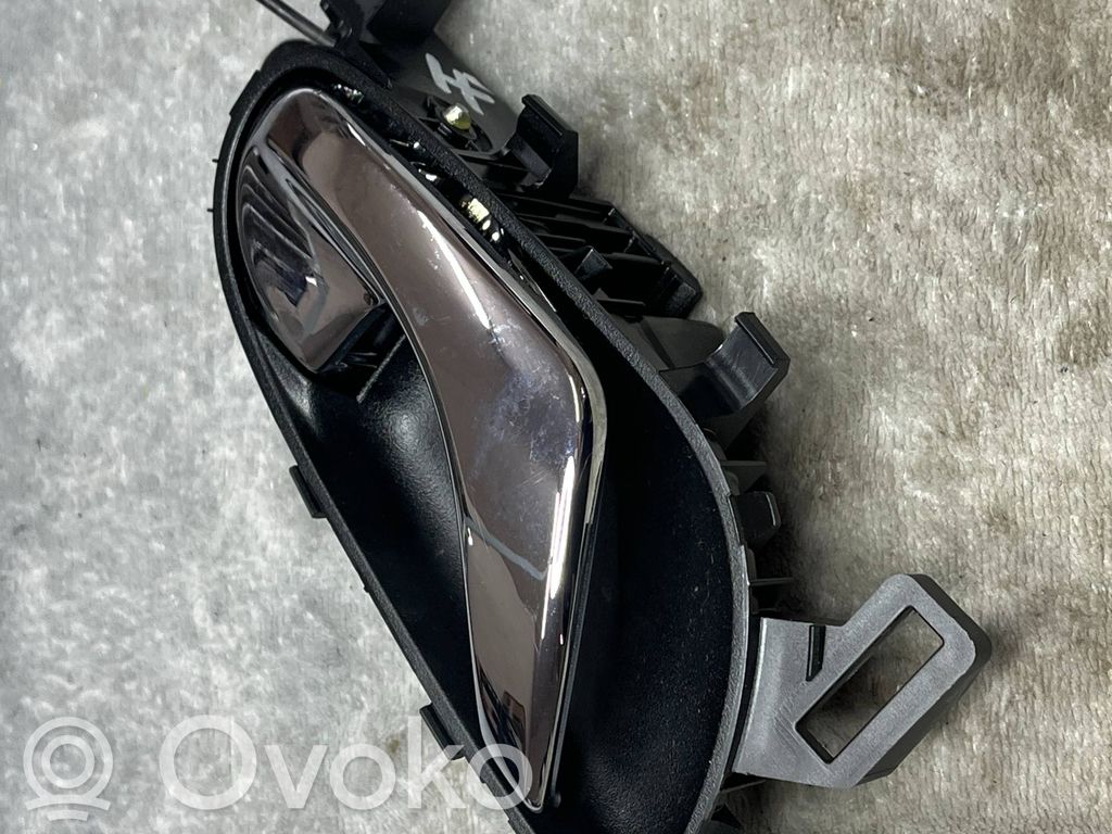 Nissan Almera N16 Rear glass lock/latch 