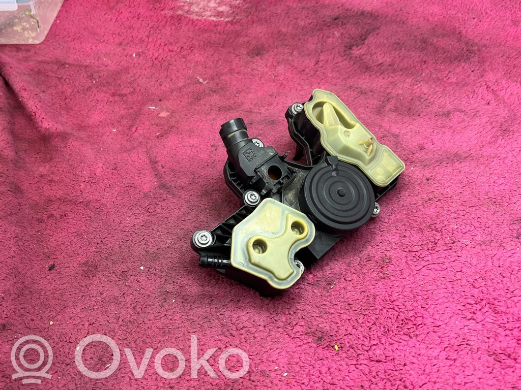 Audi Q3 F3 Odpowietrznik / Separator oleju 