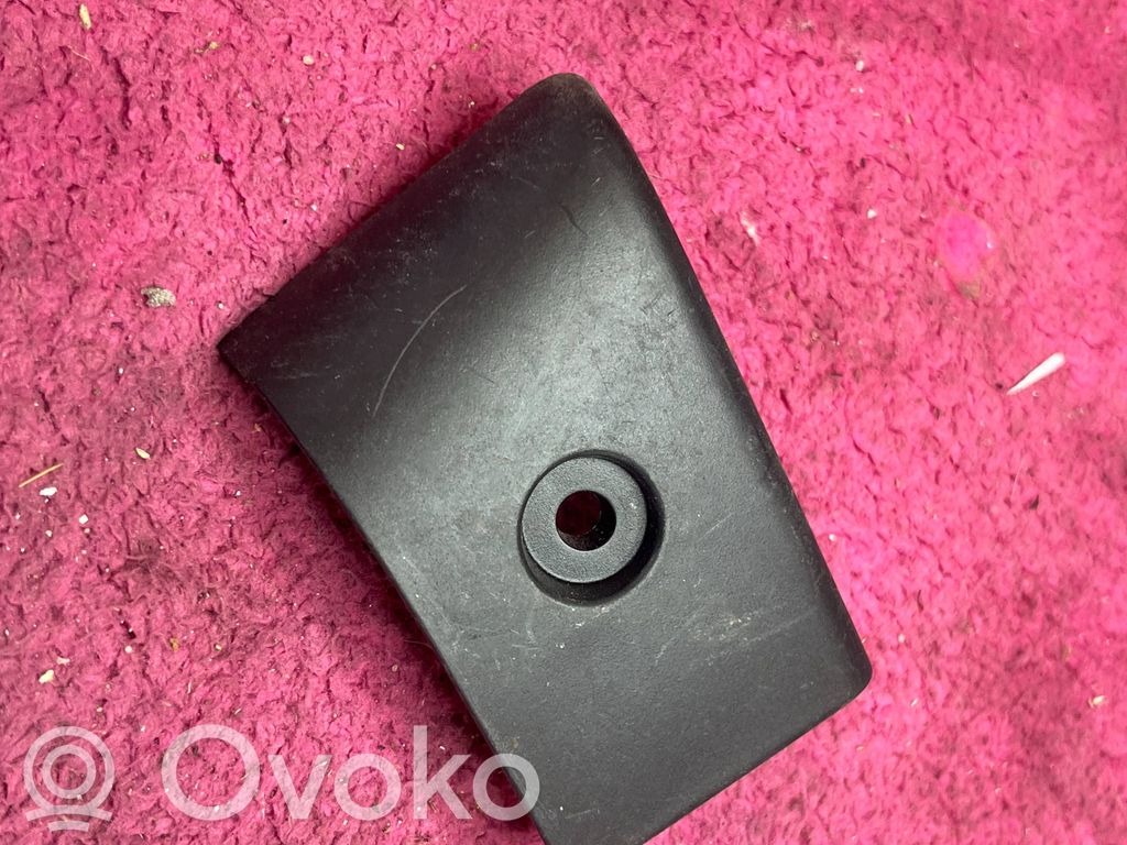 Rear glass lock/latch   E16,8V5827232