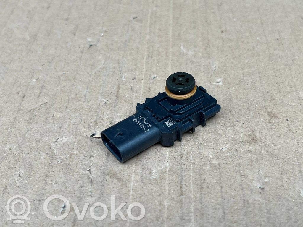 Audi A7 S7 4G Zamek / Zatrzask szyby bagażnika 
