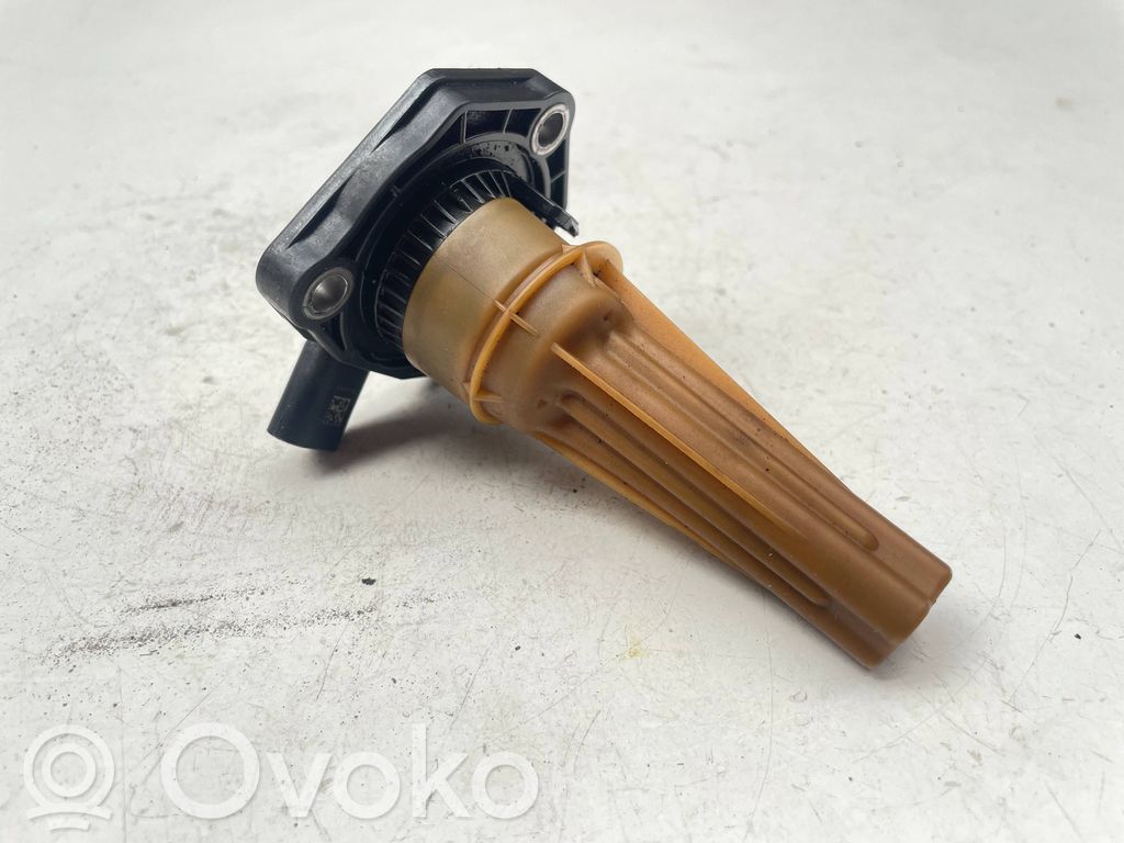 Volkswagen Golf VIII Listwa / Nakładka na błotnik przedni 