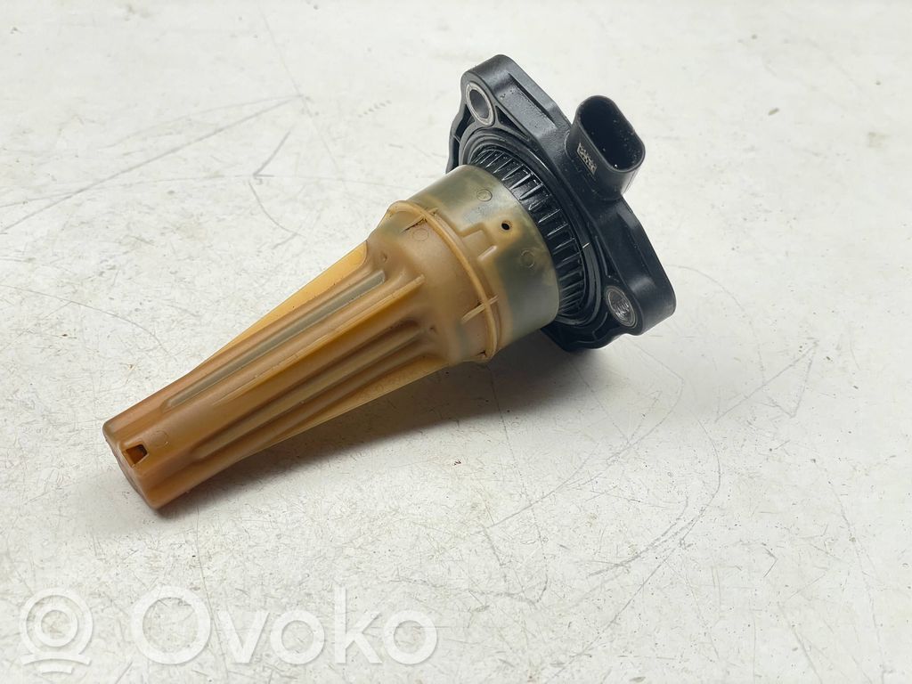 Volkswagen Polo V 6R Rear glass lock/latch 