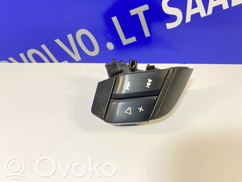 Volvo V70 Inne przełączniki i przyciski 