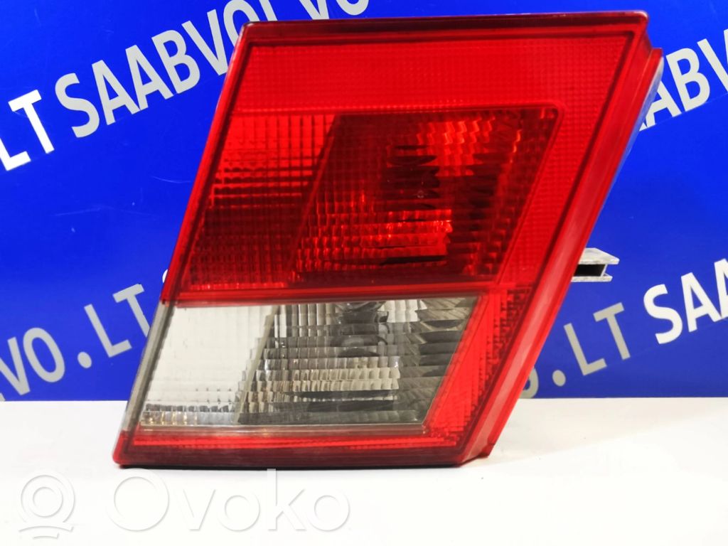 Saab 95 - 96 Aizmugurējais lukturis pārsegā 