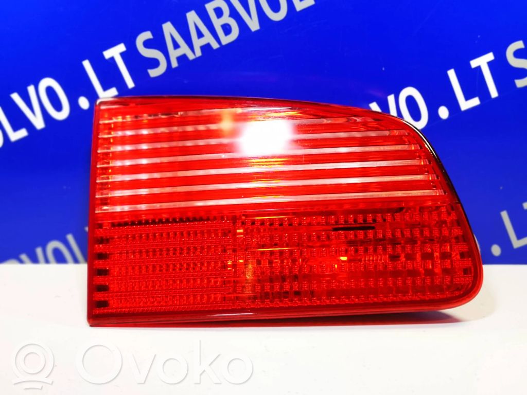 Saab 95 - 96 Galinis žibintas dangtyje 