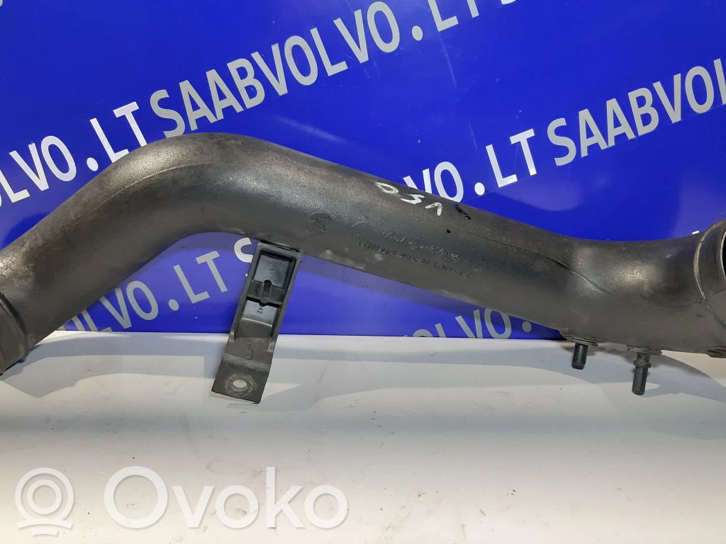 Volvo V50 Välijäähdyttimen letku 