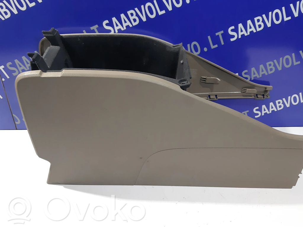 Volvo XC70 Center console 