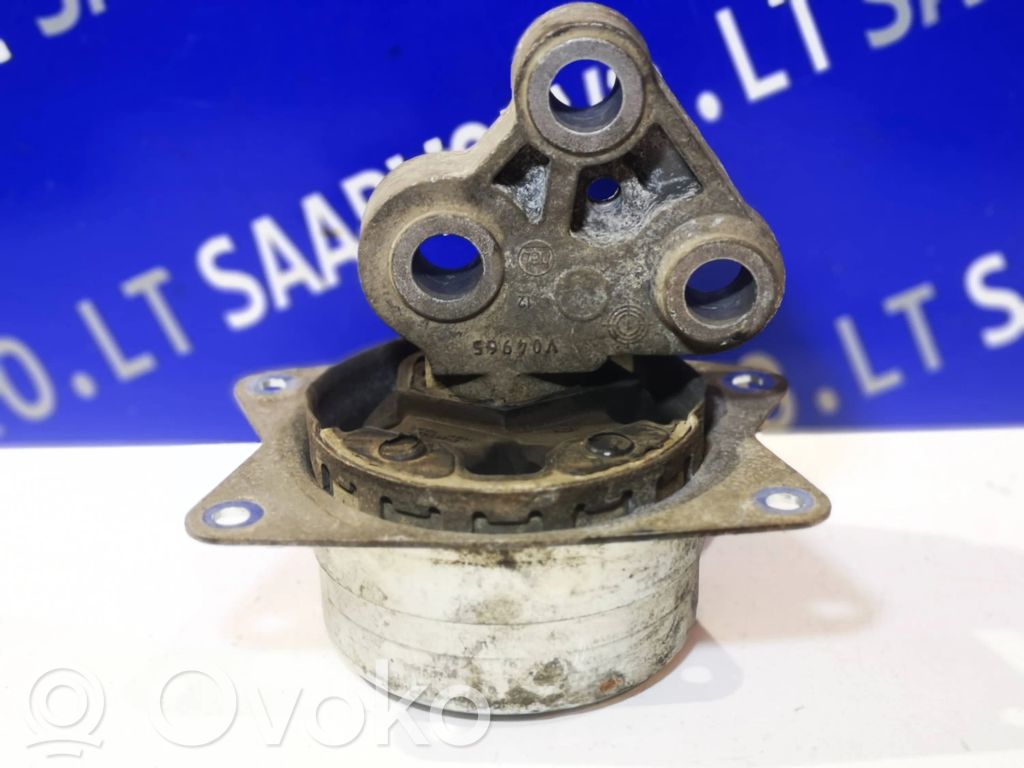 Saab 9-3 Ver1 Engine mount bracket 