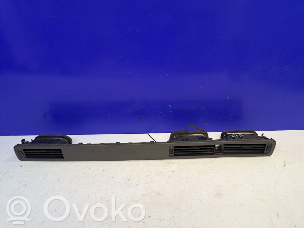 Volvo V70 Dashboard air vent grill cover trim 
