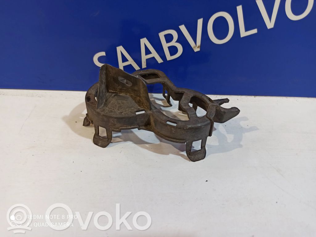 Volvo XC90 Inne części komory silnika 
