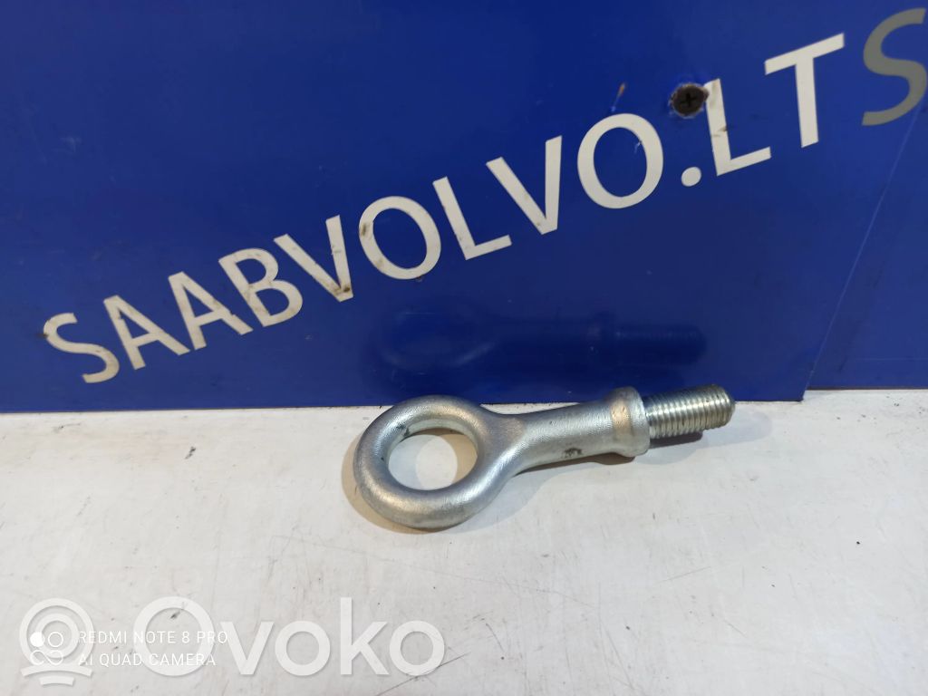 Volvo V50 Anillo de remolque 