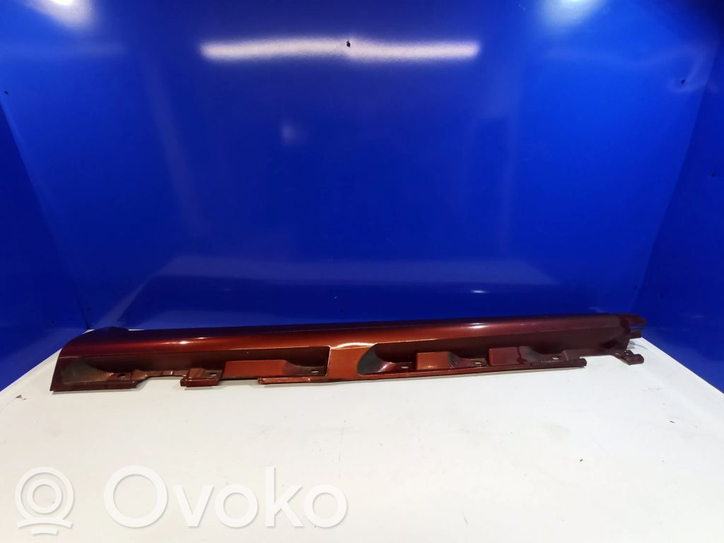 Volvo C30 Slenkstis 