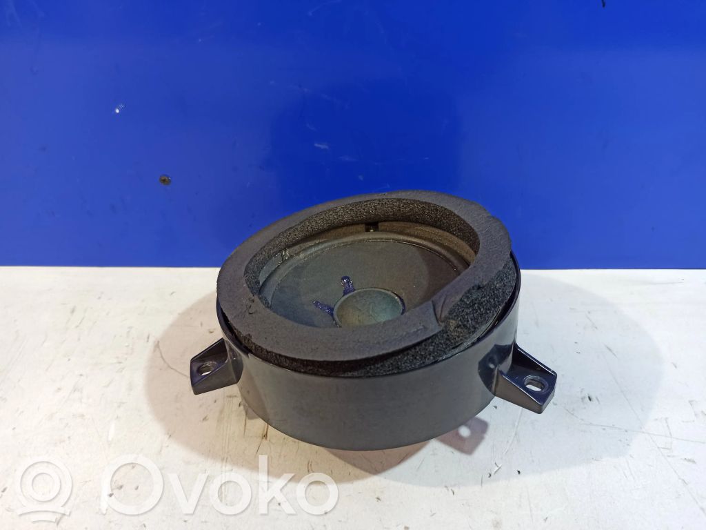 Saab 95 - 96 Front door speaker 