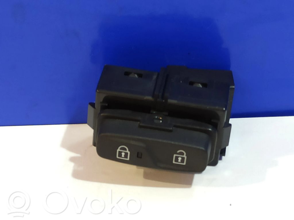 Volvo V60 Central locking switch button 