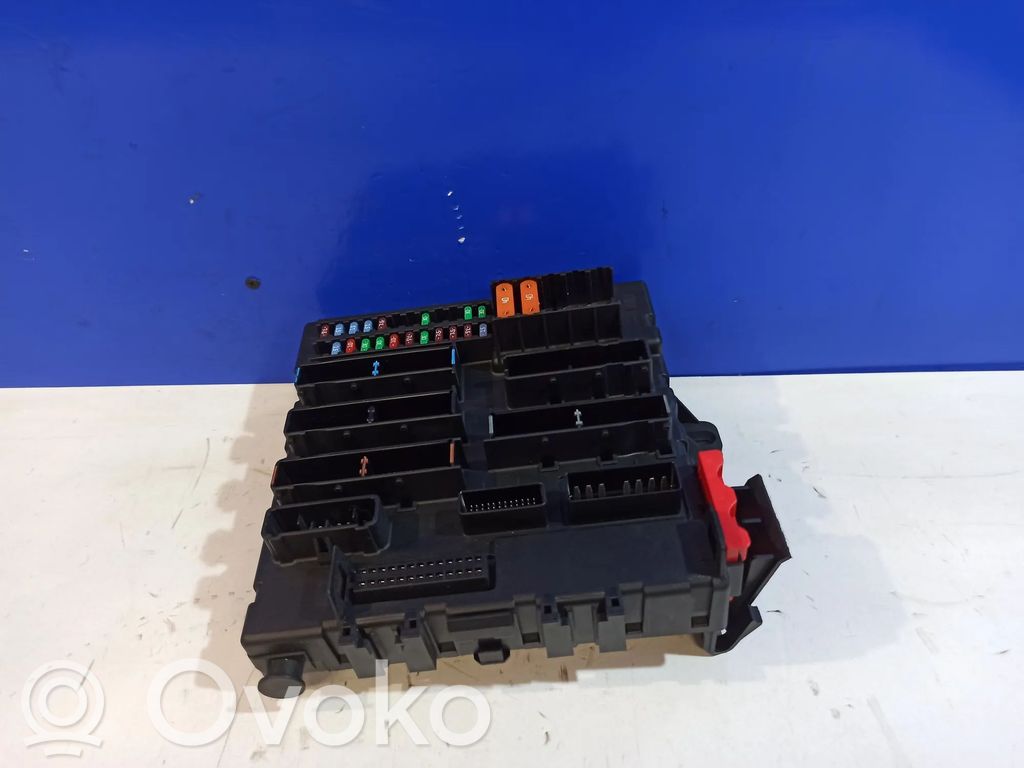 Saab 9-3 Ver2 Fuse module 