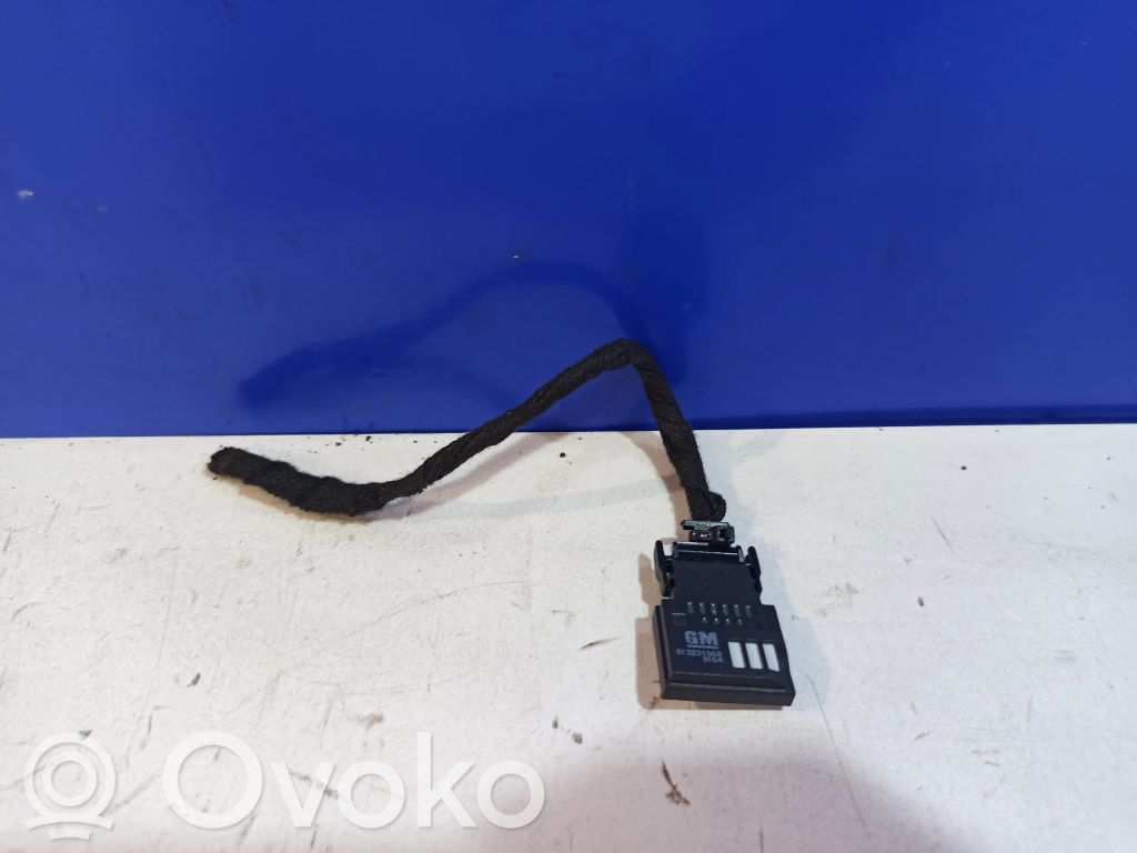 Outside/external air temperature sensor   13231068