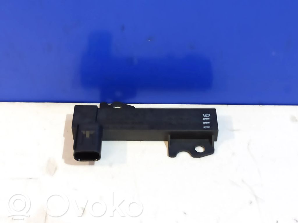 Volvo S60 GPS-pystyantenni 