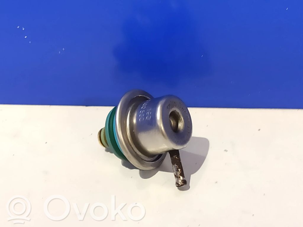 Régulateur de pression de carburant   0280160560,4770400,9118850