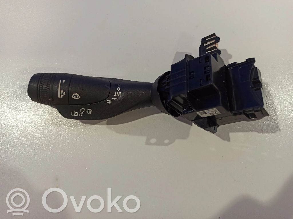 Volvo XC90 Wiper speed switch 