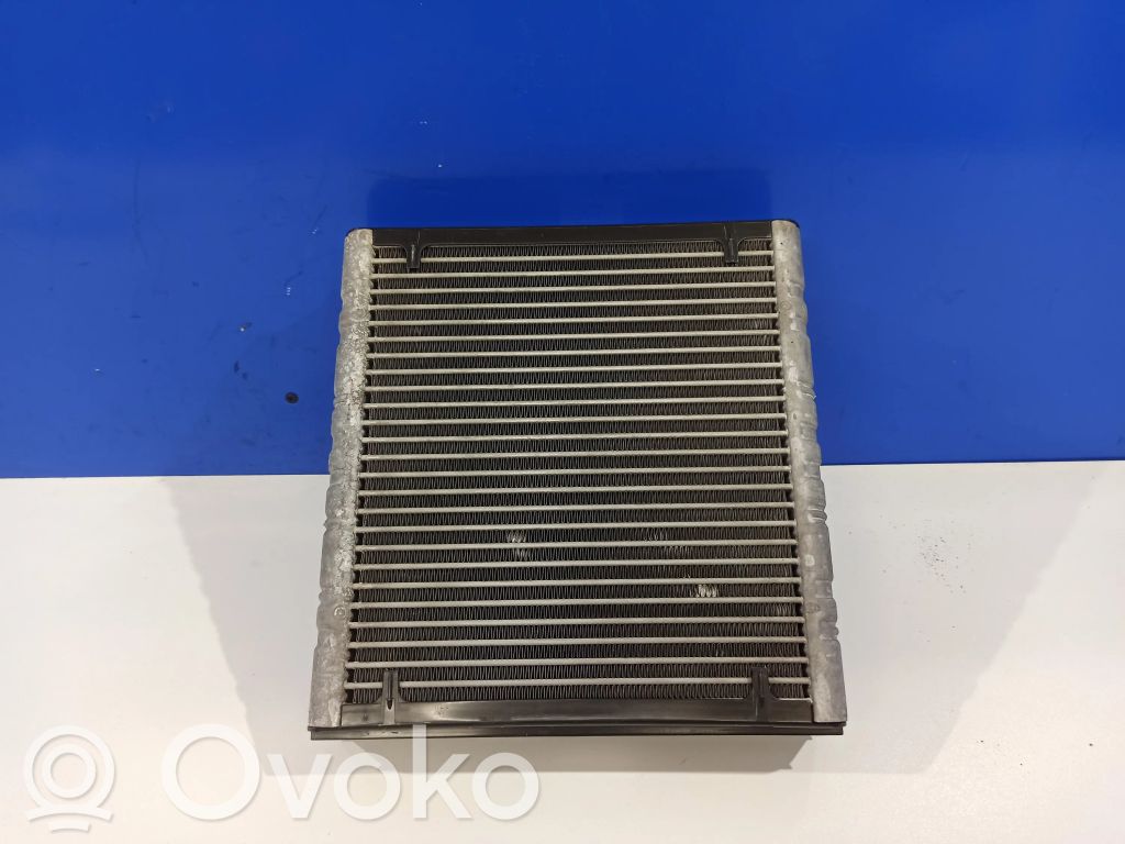 Volvo XC90 Pečiuko radiatorius 